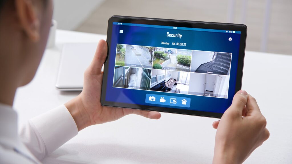 DIY vs professional smart home installation